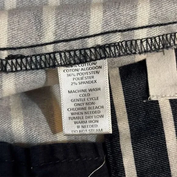 Ann Taylor Loft Women's Riviera Bermuda Shorts M Blue White Striped - Picture 4 of 6